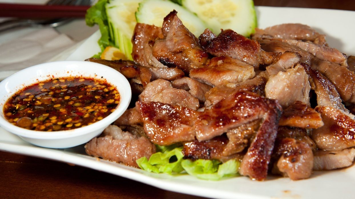 คอหมูย่าง (สากล) อาหารภาคอีสาน