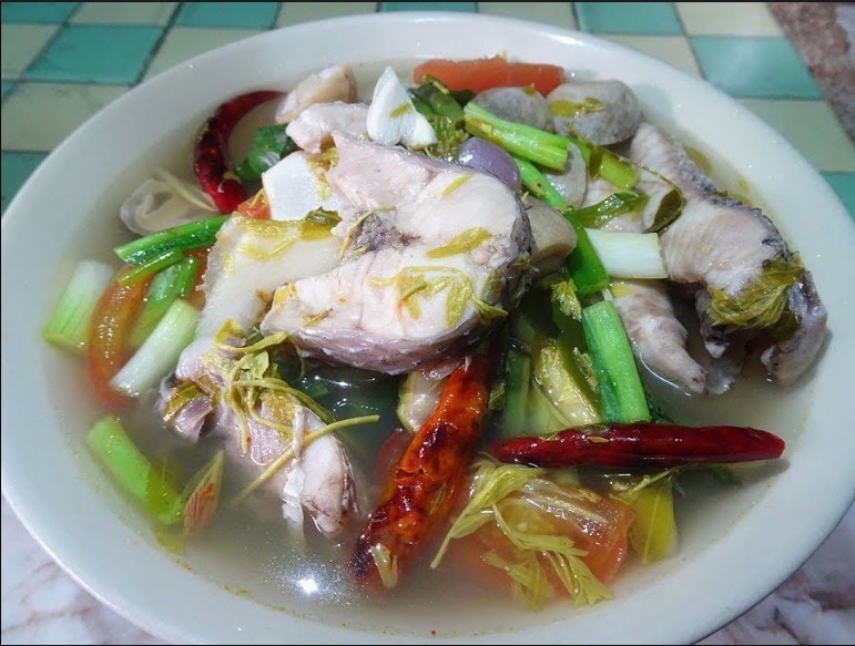 ปลาต้มส้ม อาหารภาคอีสาน