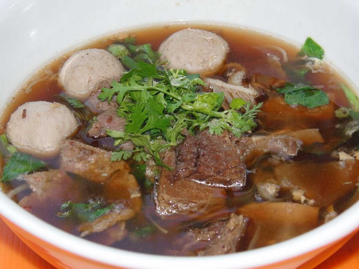 ก๋วยเตี๋ยวเนื้อเปื่อย อาหารภาคกลาง