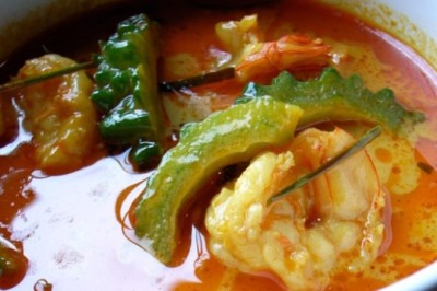 แกงคั่วกุ้งใส่มะระ อาหารภาคใต้
