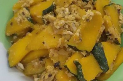 ฟักทองผัดไข่พริกไทยดำ อาหารภาคใต้