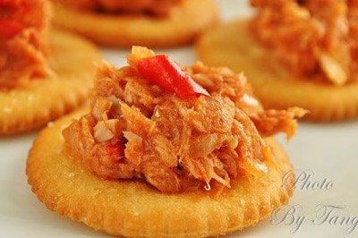 แครกเกอร์ไส้ปลาซาดีน เบเกอรี่