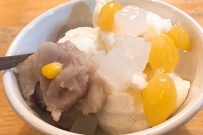 ไอศกรีมกะทิกับเต้าทึง ไอศกรีม