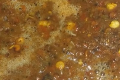 อ้วกแทบพุ่ง! หนุ่มสุดช็อกสั่งเมนูจิ้มจุ่ม เจอหนอนในน้ำจิ้ม เจอแบบนี้ทำเซ็งเลย