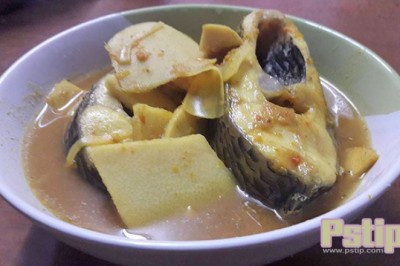 แกงส้มปลานิลกับหน่อไม้ดอง อาหารภาคใต้