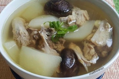 แกงจืดซีโครงไก่ใส่ฟัก อาหารภาคกลาง