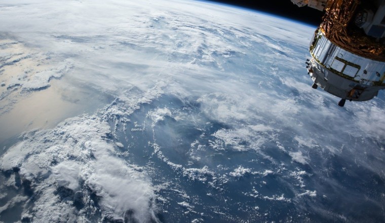 Space Force สหรัฐฯ พบดาวเทียมจีนลากดาวเทียมดวงอื่นได้ เหมือนเป็นรถยกอวกาศ