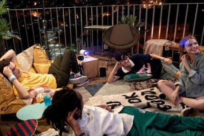 5 เหตุผล ทำไม The Freestyle โปรเจคเตอร์พกพาจากซัมซุง ถึงเป็นแก็ดเจตสุดคูลแห่งปี 2022