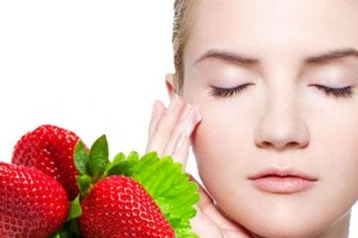 รักษาสิวง่ายๆ ด้วยสตรอเบอร์รี่