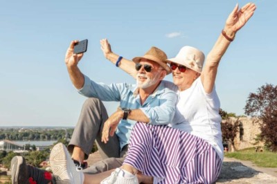 สูงวัยอย่างไรให้มีความสุขและสุขภาพจิตดี