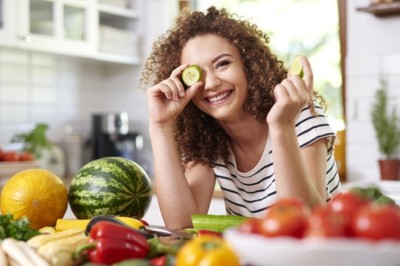 8 อาหารสุขภาพ ที่ทำให้คุณหุ่นดีและหน้าเด็ก