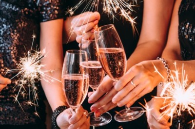 บู๊ทความสดใสให้กลับมาหลังงานเลี้ยง