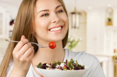 เคี้ยวอาหารช้าๆ ช่วยหุ่นเพรียวได้