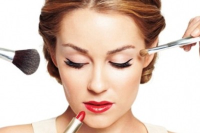 เมคอัพช่วยกำจัดจุดอ่อนบนใบหน้า