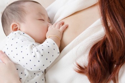 ขนาดของเต้ามีผลต่อปริมาณน้ำนมของคุณแม่