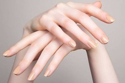 เคล็ดลับมือสวยเนียนนุ่ม