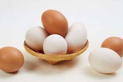 ไข่ไก่หรือไข่เป็ดอย่างไหนเจ๋งกว่ากัน