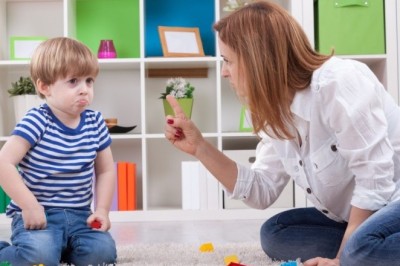 ทำยังไงดี เวลาลูกดื้อ ร้องจะเอาของ