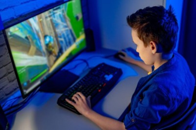 จะทำอย่างไรดี...เมื่อลูกติดเกมส์