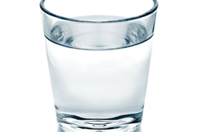 แก้วใสปิ๊งง่ายนิดเดียว