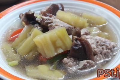 ซี่โครงหมูต้มมะระเห็ดหอม  อาหารภาคใต้