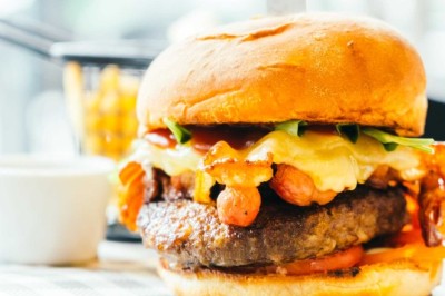 10 อาหารอันตรายที่ต้องลด ละ เลิก