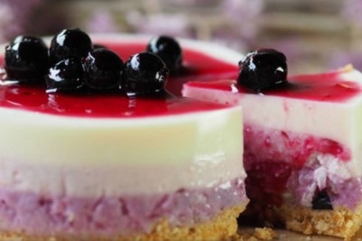 บลูเบอร์รี่ชีสเค้ก ขนมนานาชาติ