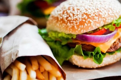 เคล็ดลับการซื้ออาหารฟาสต์ฟู้ดกลับบ้าน