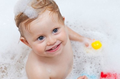 เทคนิคอาบน้ำให้ลูกช่วงหน้าหนาว