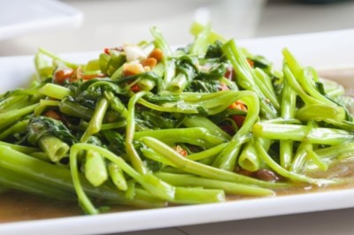 กินผักบุ้งบำรุงสายตา