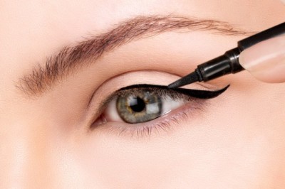 เขียนอายไลเนอร์ไม่ยากอย่างที่คิด