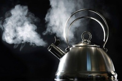 น้ำเมื่อต้มให้เดือดหลายๆครั้ง อันตรายจริงหรือ?