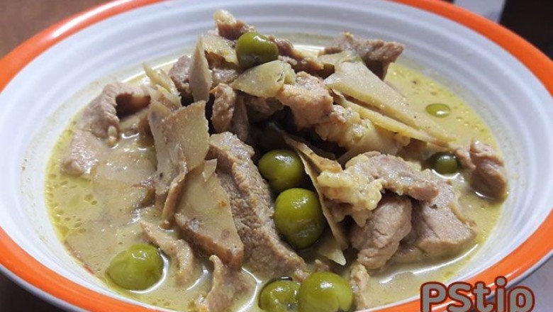 แกงกะทิหมูกับมะเขือพวง อาหารภาคใต้