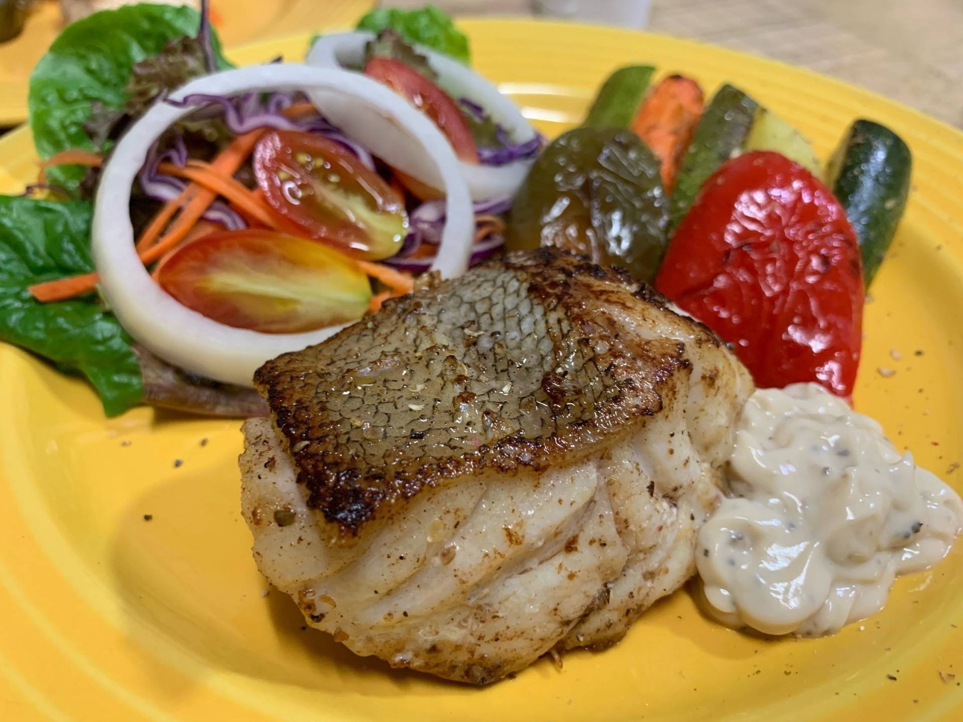 สเต็กปลาเก๋า อาหารจานเดียว