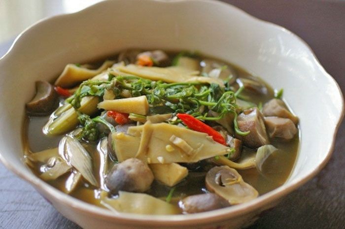 แกงลาว (สากล) อาหารภาคอีสาน