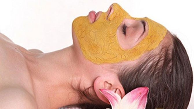 สูตรหน้าเด้งกระจ่างใสด้วยแก่นไม้จันทน์