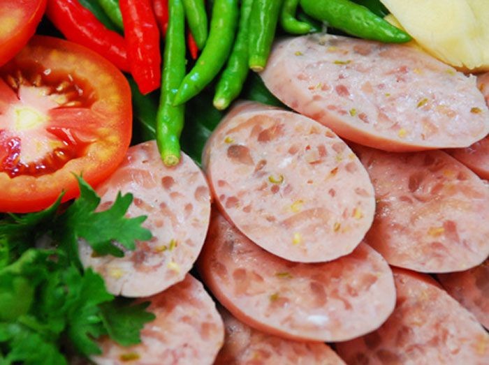 แหนมหูหมู (ดั้งเดิม) อาหารภาคเหนือ