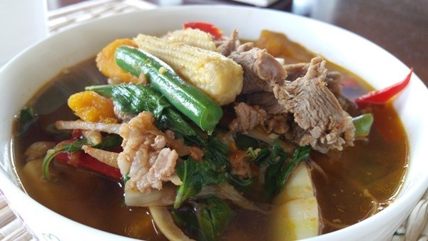 แกงป่าเนื้อ (สากล) อาหารภาคกลาง