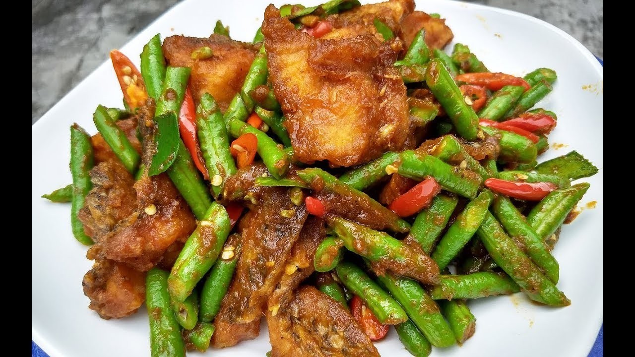 ผัดพริกถั่วฝักยาว อาหารภาคกลาง