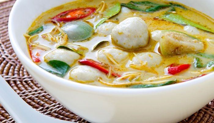 แกงเขียวหวานลูกชิ้นปลากราย อาหารภาคกลาง