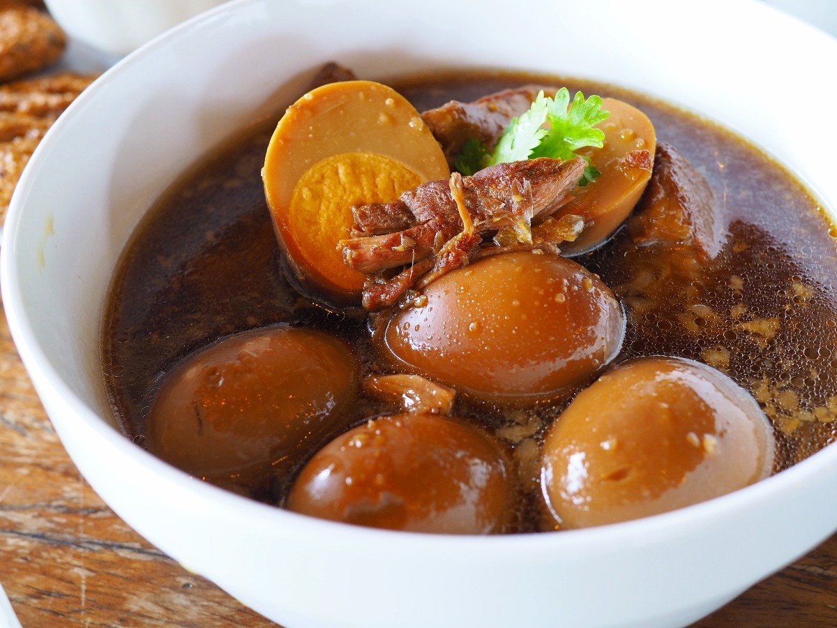 ไข่พะโล้ อาหารภาคกลาง