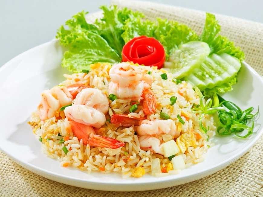ข้าวผัดกุ้ง อาหารภาคกลาง
