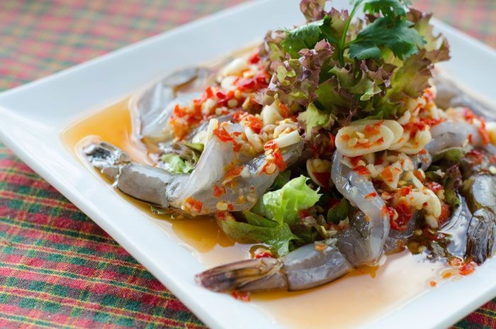 กุ้งแช่น้ำปลา อาหารภาคกลาง