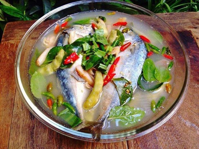 ต้มยำปลาทูมะขามสด อาหารภาคกลาง