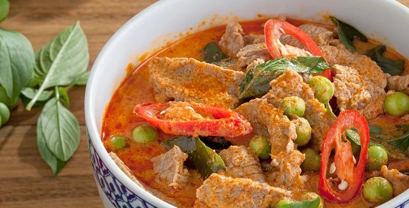 แกงเผ็ดเนื้อใส่มะเขือ อาหารภาคกลาง