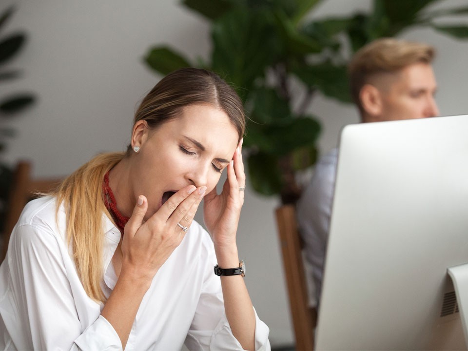 กินอย่างไรดีนะ เมื่อต้องอดนอน