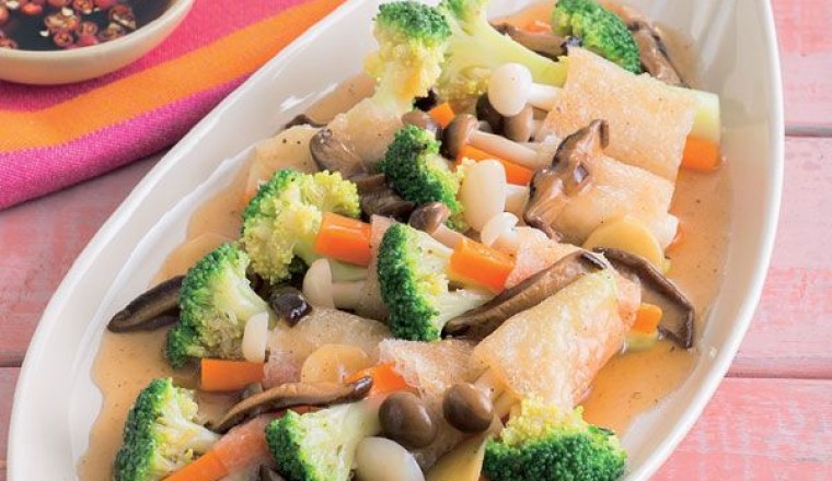 เยื่อไผ่น้ำแดงเจ อาหารเจ