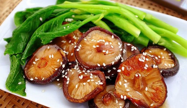 8 เซียนคะน้ากรอบเจ อาหารเจ