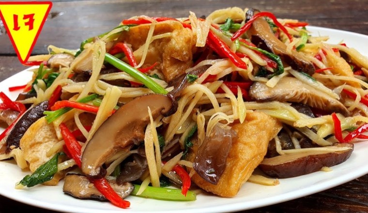 ไก่ผัดขิงน้ำแดงเจ อาหารเจ