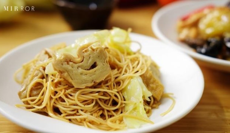 หมี่คลุกห้าสี อาหารเจ